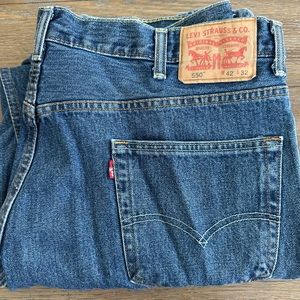 Levi’s jeans 550 size 42x32‎